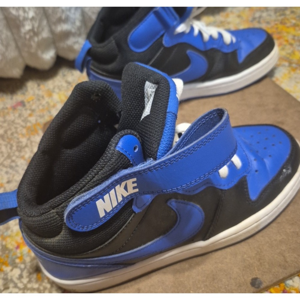 Used Nike Boys Court‎ Borough Mid 2 Blue Basketball Sneaker Sz 4.5Y DM8872-001